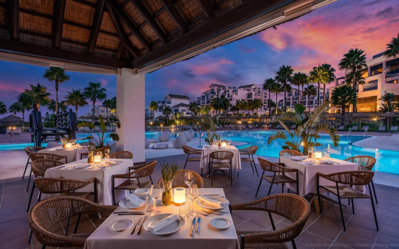 Estepona Hotel & Spa Resort Exterior photo