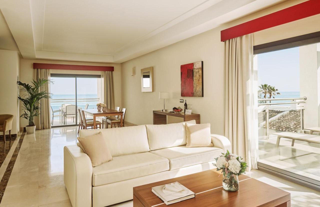 Estepona Hotel & Spa Resort Exterior photo