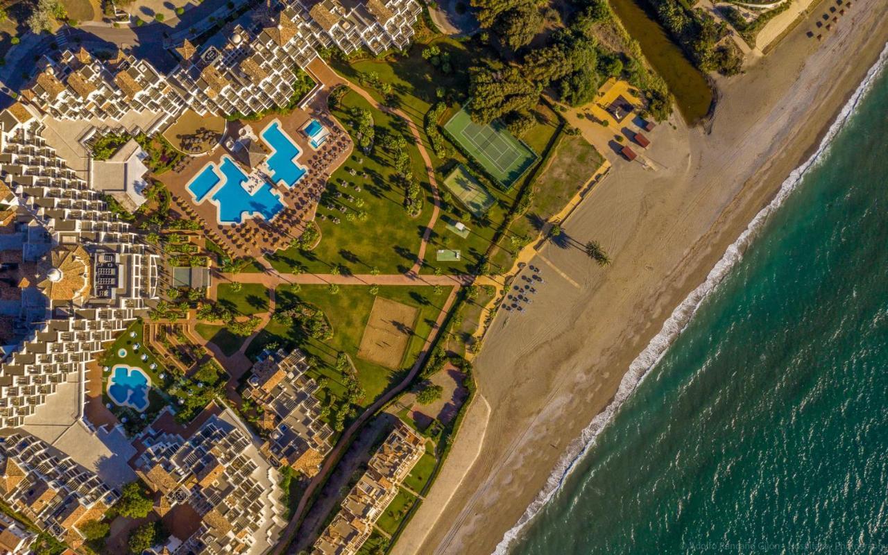 Estepona Hotel & Spa Resort Exterior photo